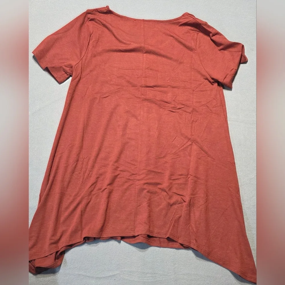 Zenana New In Poly Bag Rust Short Sleeve Women's Top Large PTP 24 - Picture 3 of 5